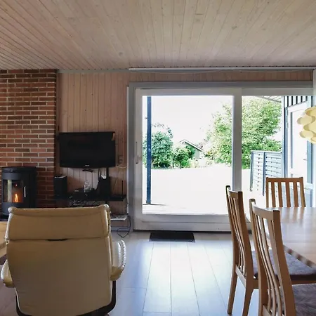 Holiday home Gorgeous In Tranekaer With Kitchen Skattebolle